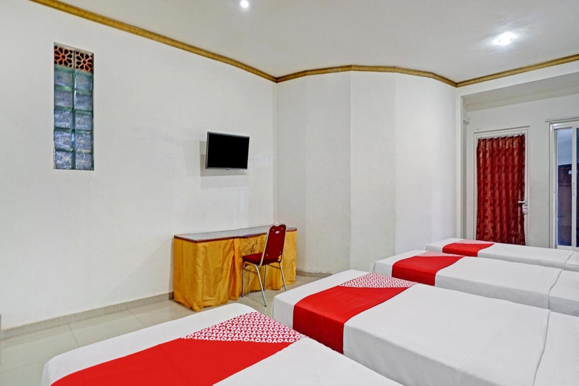Oyo 90028 Hotel Victory Batu  Exterior foto